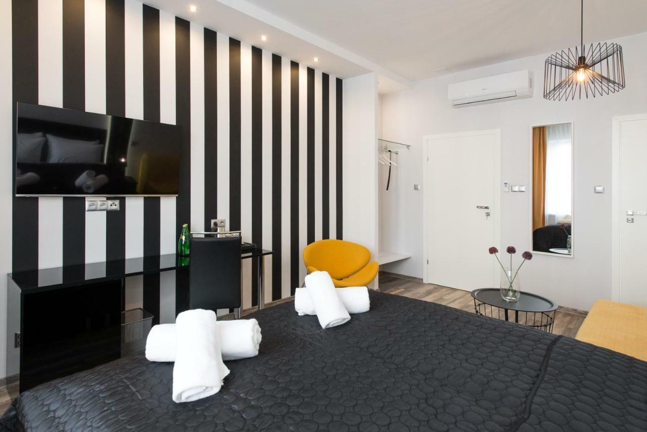 Leo Apartments Old Town Krakow Exterior photo